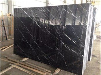 שיש שחור של Nero Marquina