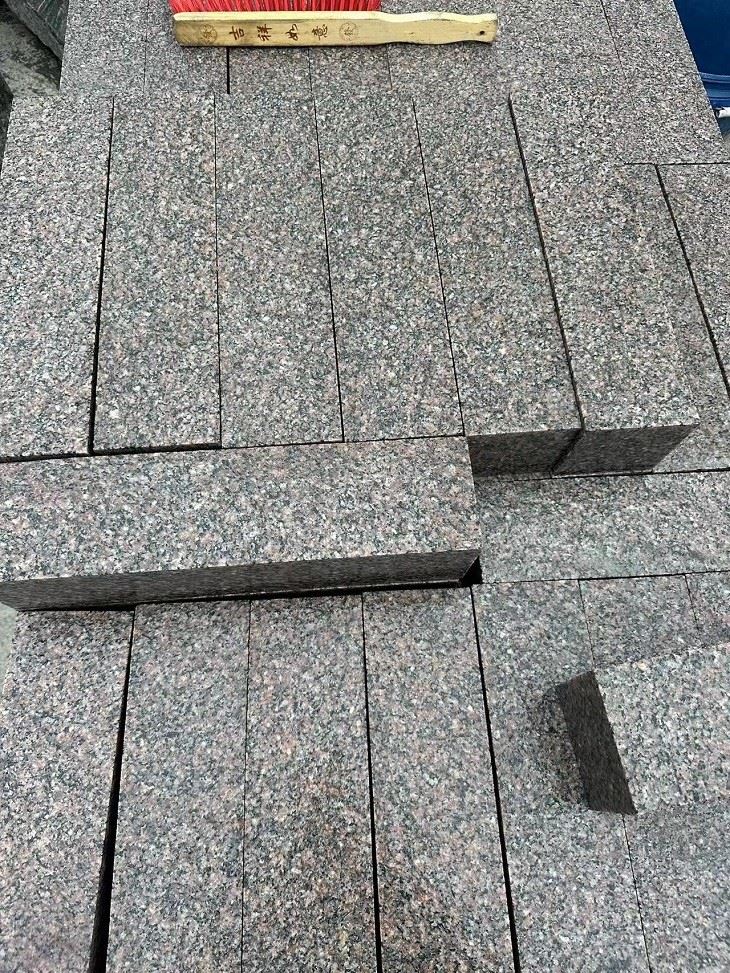 red granite tile